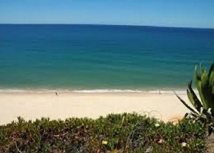 아파트 Sunny Poolview *