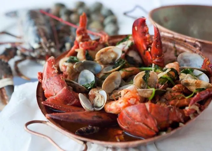 Sunny Poolview 아파트 *